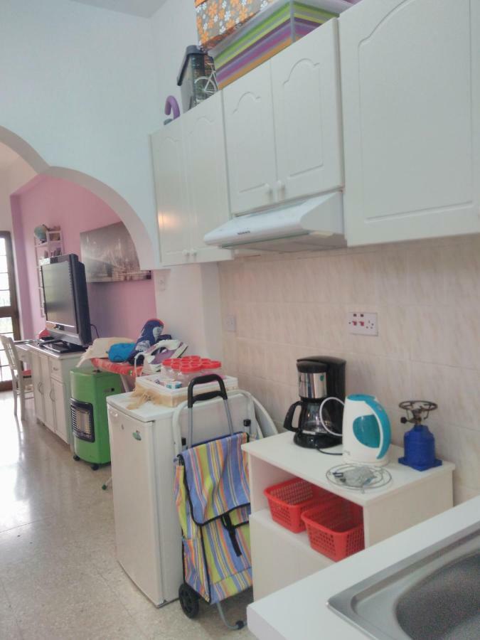 Yiota'S Cute Studio Пафос Экстерьер фото